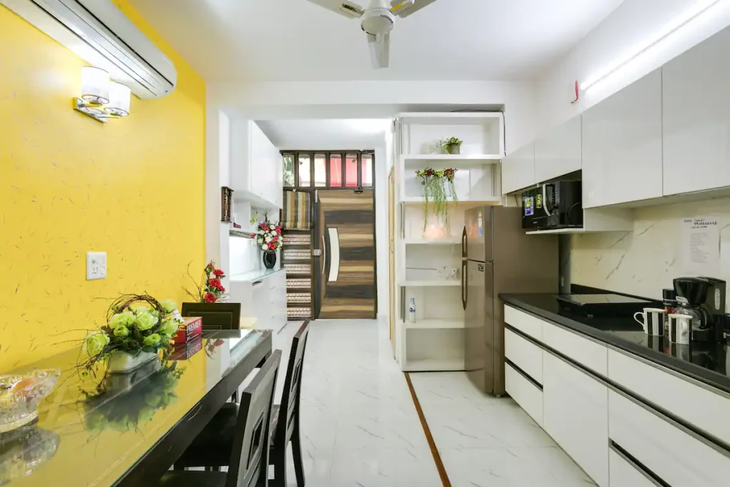 "Moydom Private 1 BHK Apartment in South Delhi - Explore Comfort"
